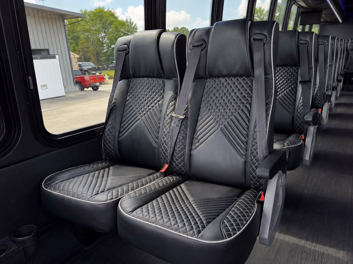 browse airport shuttle options for theme park groups and convention travelers