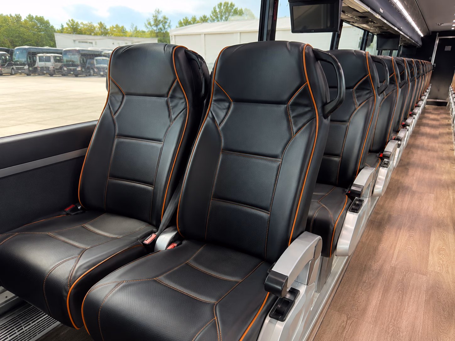find the right bus for disney and universal wedding venues in orlando