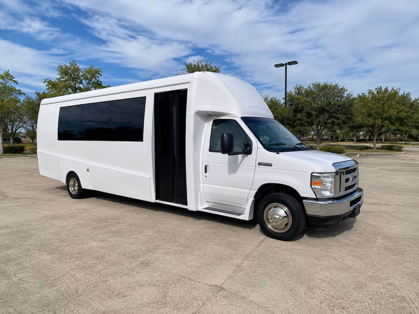 orlando prom party bus rentals on international drive