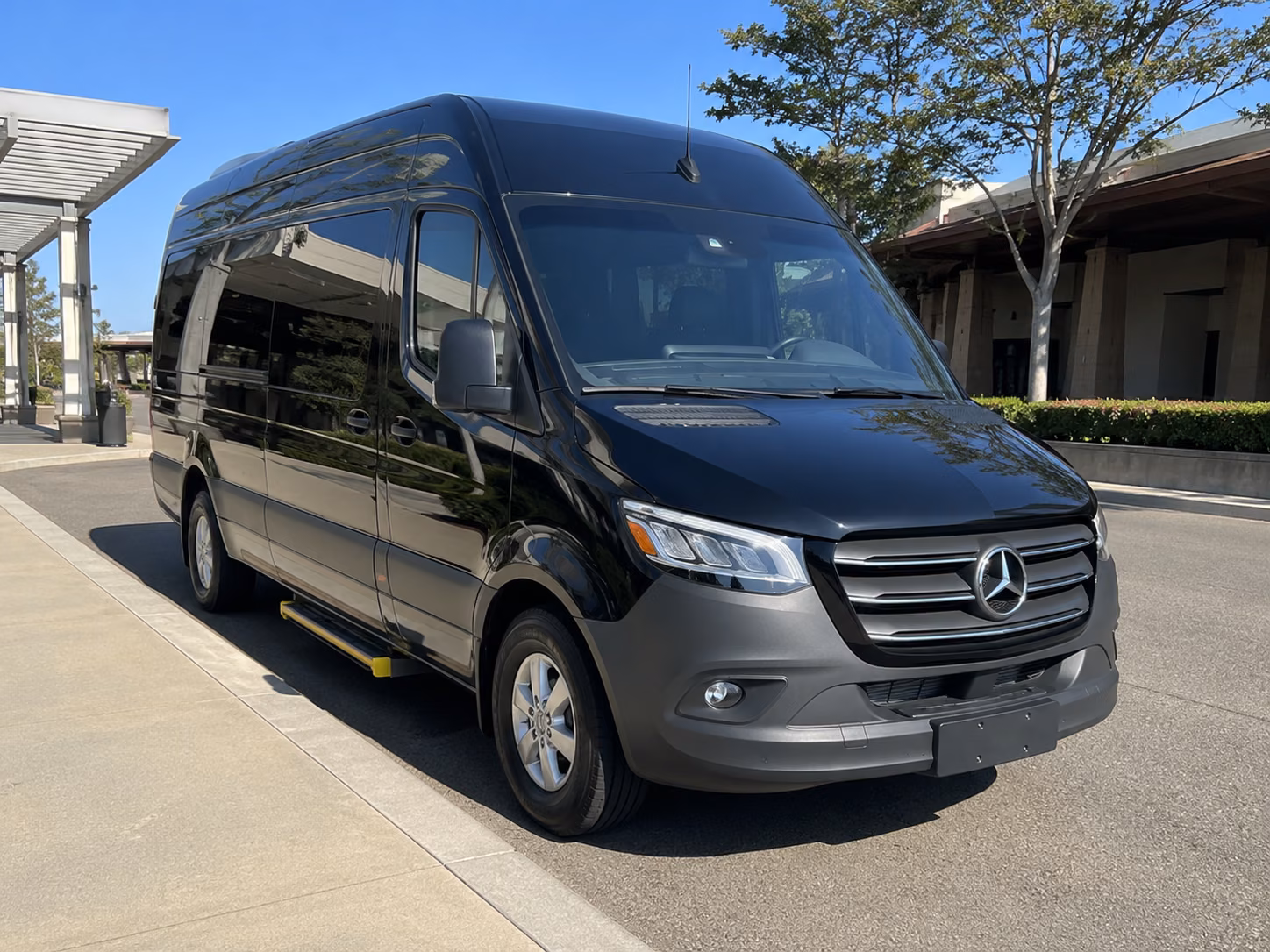 orlando sporting event transportation onboard seating