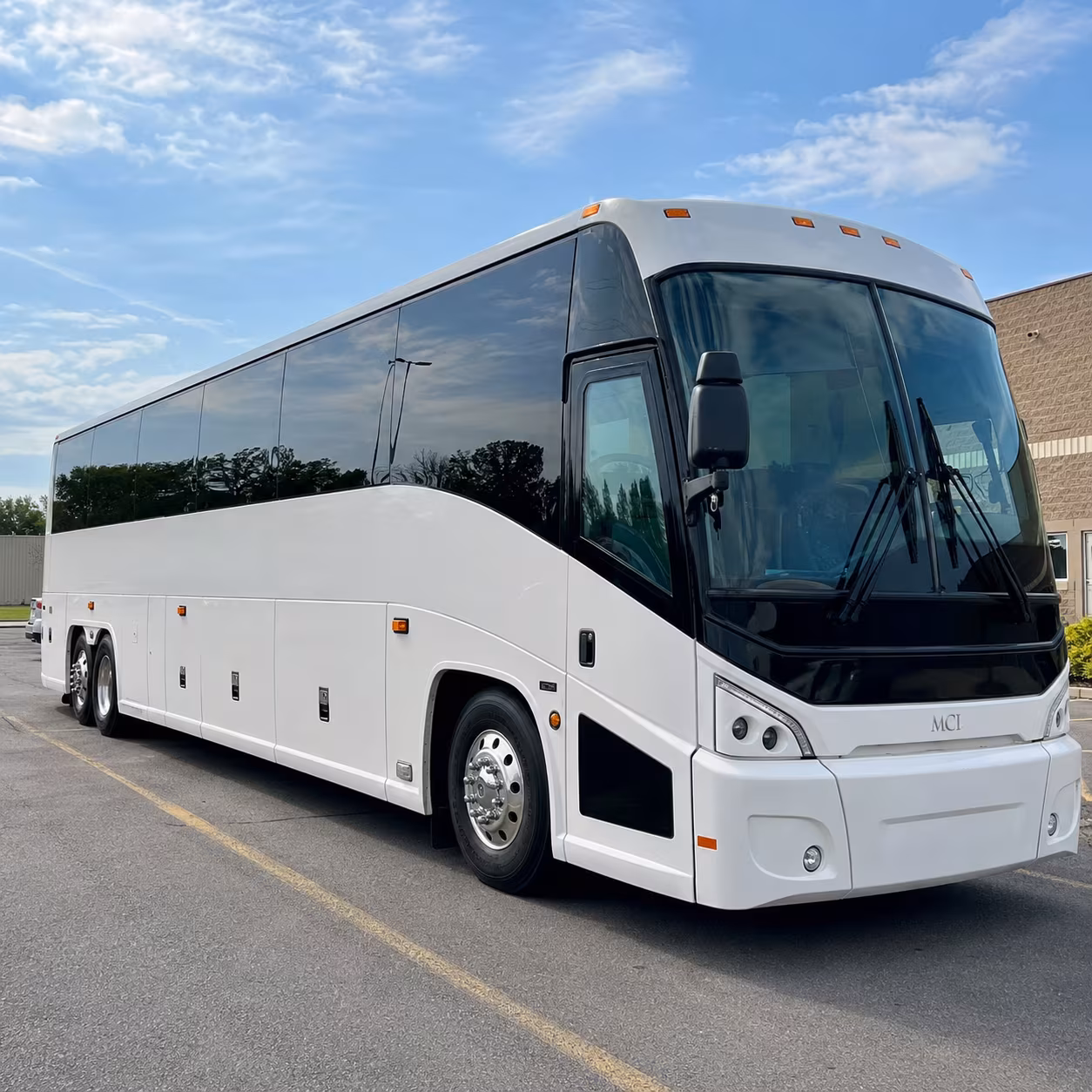 stadium concert bus rentals to camping world stadium in orlando