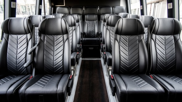 18 passenger minibus rental altamonte springs